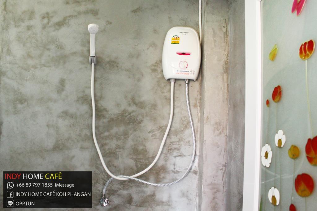 Indy Home Guesthouse パンガン島 エクステリア 写真
